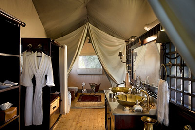 Bathroom - Duba Expedition Camp - Okavango Delta, Botswana