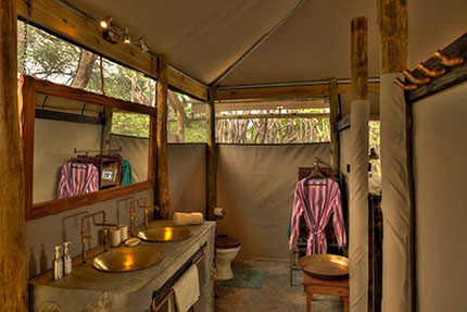 Bathroom - Meno a Kwena Tented Camp | Safari Camps in Makgadikgadi Pans National Park | Africa Discovery