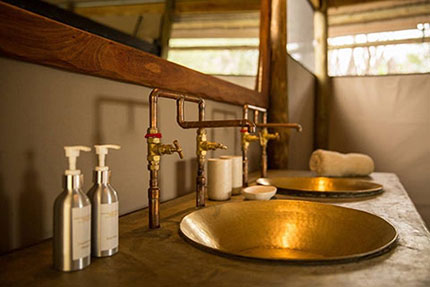 Bathroom - Meno a Kwena Tented Camp | Safari Camps in Makgadikgadi Pans National Park | Africa Discovery