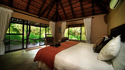 Honeymoon Chalets - The Royal Tree Lodge