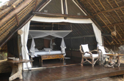 Galdessa Camp - Tsavo East National Park - Kenya Safari Camp