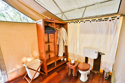 Bathroom - Karen Blixen Camp - Maasai Mara, Kenya
