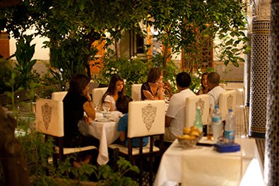 Dining in the garden - Palais Amani