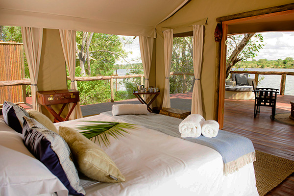 Luxury tent - Ila Safari Lodge, Kafue, Zambia