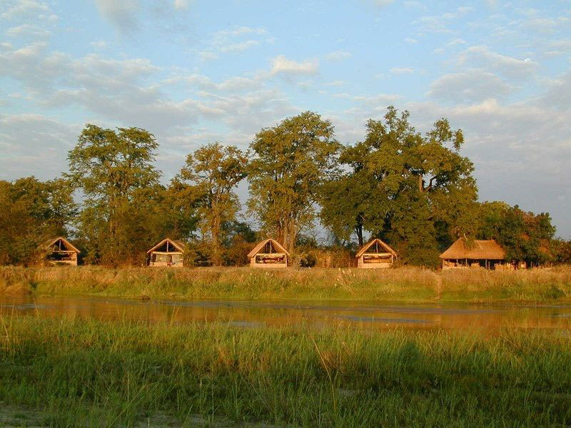 Mwaleshi Camp - North Luangwa National Park - Zambia Safari Camp